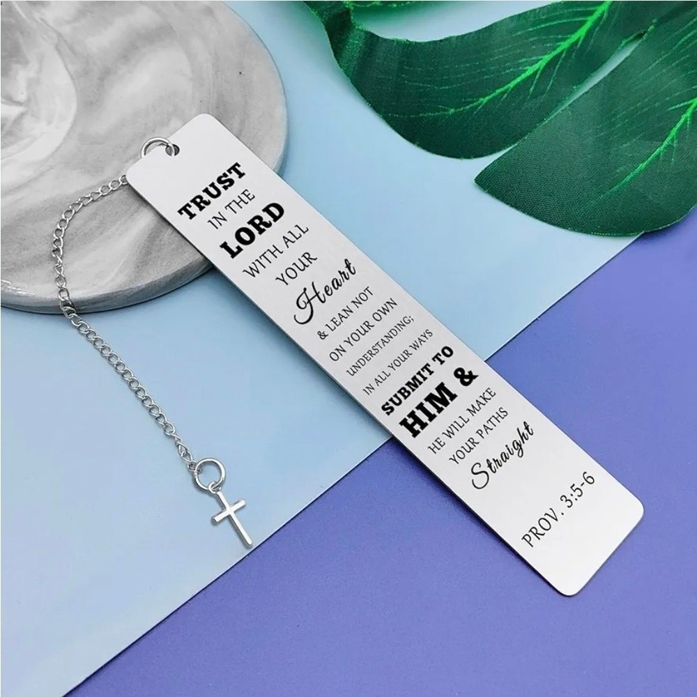 Religious Metal Bookmark Trust in the Lord Proverbs 3:5-6 Cross Charm Gift s4
